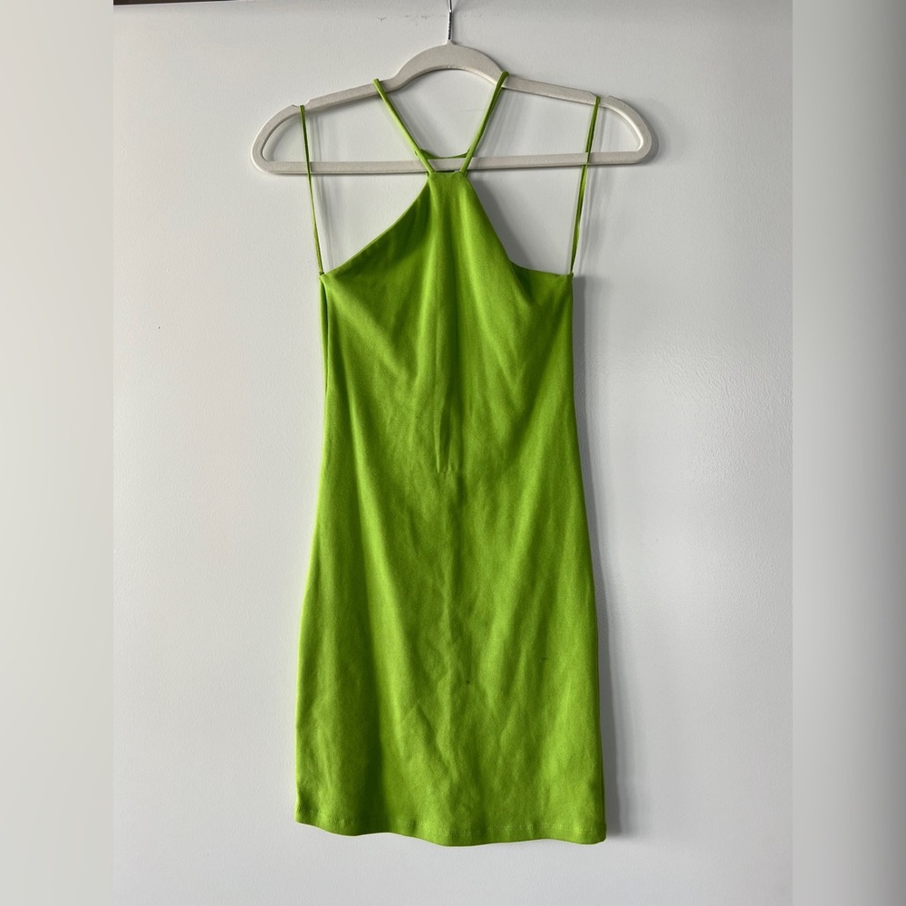 GREEN DRESS